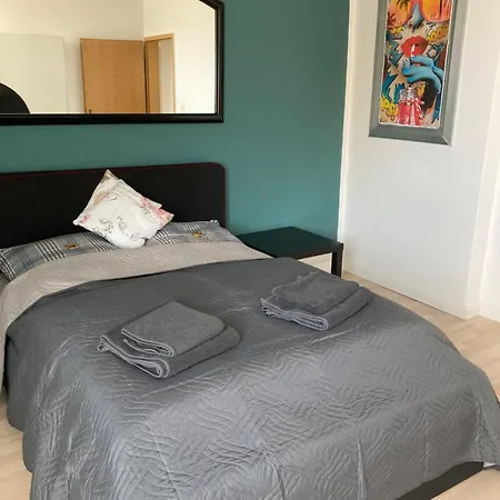 Apartment Betongold